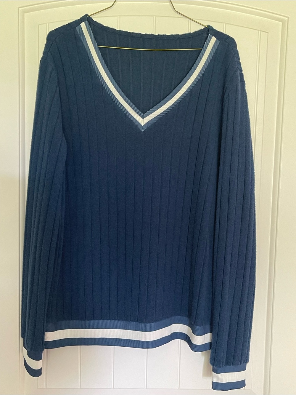 V-neck Navy Blue with white stripes